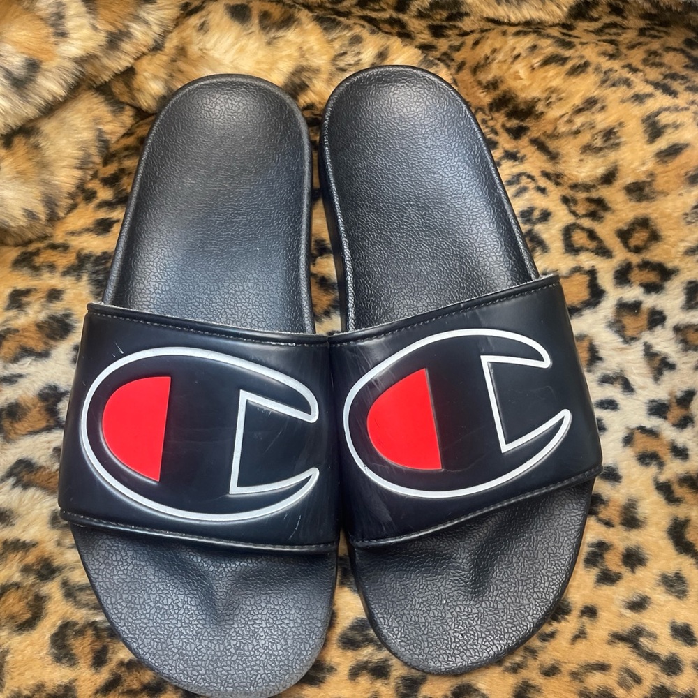 Champion Slides Black Red Logo Women’s Size 8 Comfort Sandals